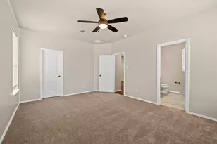 1016 Danish Cove, Hutto, TX 78634 - Photo 17