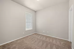 1016 Danish Cove, Hutto, TX 78634 - Photo 21