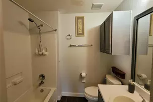 204 Phillips St, Hutto, TX 78634 - Photo 11