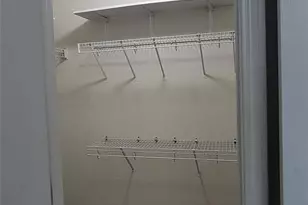 204 Phillips St, Hutto, TX 78634 - Photo 7