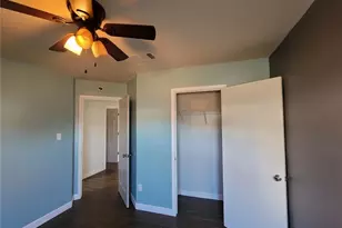 204 Phillips St, Hutto, TX 78634 - Photo 15