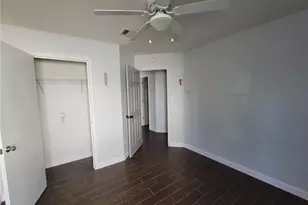 204 Phillips St, Hutto, TX 78634 - Photo 11