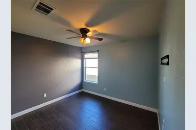 204 Phillips Street, Hutto, TX 78634 - Photo 5