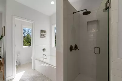 6003 Woodview Avenue, Austin, TX 78757 - Photo 23