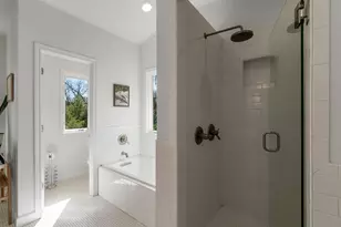 6003 Woodview Ave, Austin, TX 78757 - Photo 23