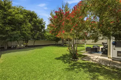 306 Thunderbay Drive, Georgetown, TX 78626 - Photo 29