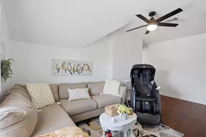 306 Thunderbay Drive, Georgetown, TX 78626 - Photo 17