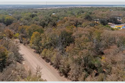 178 Helemano Drive, Bastrop, TX 78602 - Photo 9