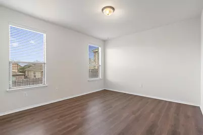7604 Knockfin Drive, Austin, TX 78744 - Photo 15