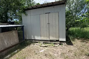 2030 Ash St, San Marcos, TX 78666 - Photo 9