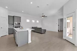 12620 Penguin Path, Manor, TX 78653 - Photo 13