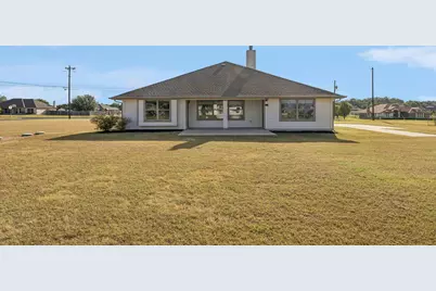 100 S Buckboard Street, Liberty Hill, TX 78642 - Photo 37
