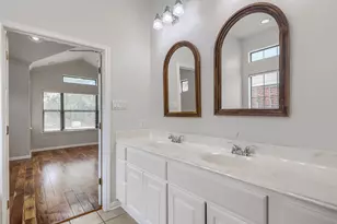 515 Rolling Green Dr, Lakeway, TX 78734 - Photo 21