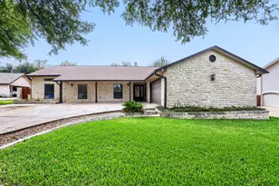 515 Rolling Green Dr, Lakeway, TX 78734 - Photo 1