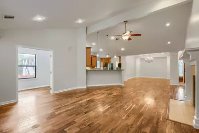 515 Rolling Green Drive, Lakeway, TX 78734 - Photo 7