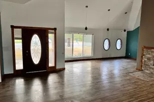 6005 Covers Cove, New Braunfels, TX 78132 - Photo 3