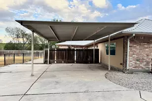 6005 Covers Cove, New Braunfels, TX 78132 - Photo 21