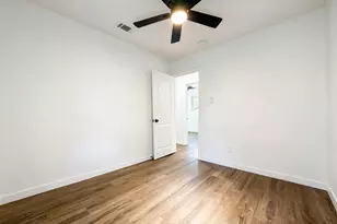 407 Tamworth Ave, Austin, TX 78745 - Photo 17