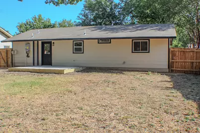 407 Tamworth Avenue, Austin, TX 78745 - Photo 21