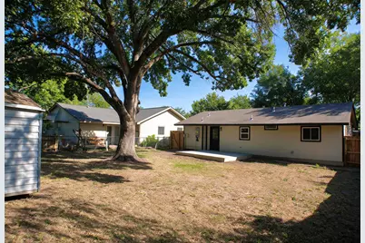 407 Tamworth Avenue, Austin, TX 78745 - Photo 19