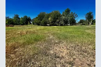 749 Caldwell Street, Lexington, TX 78947 - Photo 3