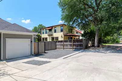 1004 E 13th Street #A, Austin, TX 78702 - Photo 33