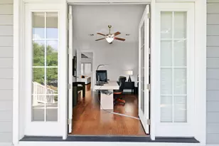 1004 E 13th St, Austin, TX 78702 - Photo 13
