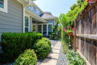 1004 E 13th Street #A, Austin, TX 78702 - Photo 27