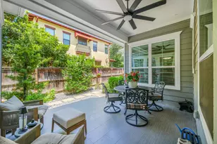 1004 E 13th St, Austin, TX 78702 - Photo 25