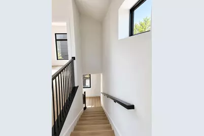 605 E 55th Street #5, Austin, TX 78751 - Photo 9