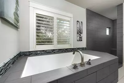 6009 Woodcrest Drive, Austin, TX 78759 - Photo 17