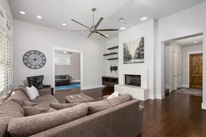 6009 Woodcrest Drive, Austin, TX 78759 - Photo 7