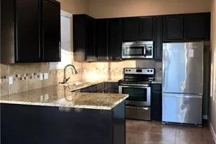 106 Pahala Ct, Bastrop, TX 78602 - Photo 5