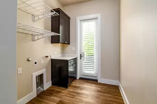 4202 Wayfarer Wy, Austin, TX 78731 - Photo 23