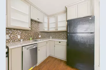803 W 28th Street #202, Austin, TX 78705 - Photo 9