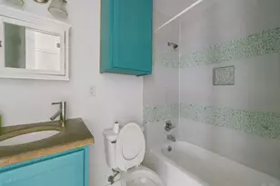 803 W 28th St, Austin, TX 78705 - Photo 15