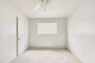 803 W 28th St, Austin, TX 78705 - Photo 13