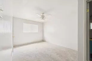 803 W 28th St, Austin, TX 78705 - Photo 11