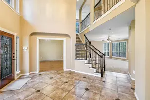 12935 Brigham Dr, Austin, TX 78732 - Photo 5