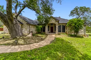 330 Humphrey Dr, Buda, TX 78610 - Photo 1