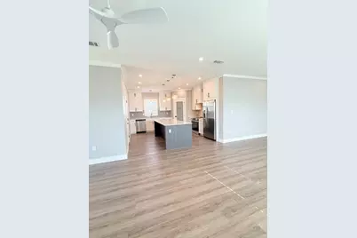 2031 Applewood Drive, Lockhart, TX 78644 - Photo 7