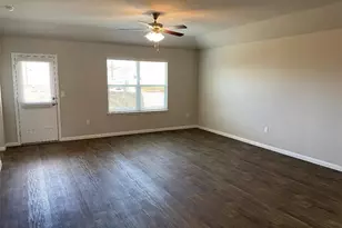 10708 Seguin St, Austin, TX 78754 - Photo 11