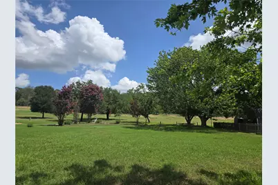 184 Kahana Lane, Bastrop, TX 78602 - Photo 11