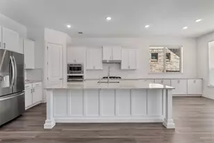 724 Landing Ln, Leander, TX 78641 - Photo 13
