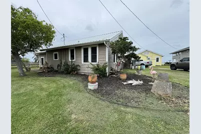 549 Marshall Johnson Avenue S, Port Lavaca, TX 77979 - Photo 7