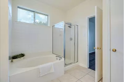 1021 Black Locust Drive W, Pflugerville, TX 78660 - Photo 9