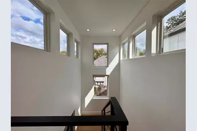 2919 E 13th Street #1, Austin, TX 78702 - Photo 19