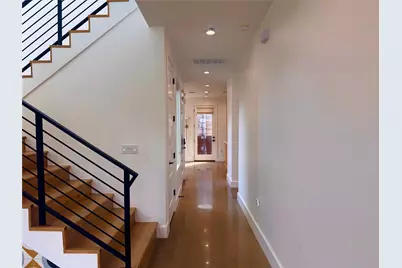 2919 E 13th Street #1, Austin, TX 78702 - Photo 3
