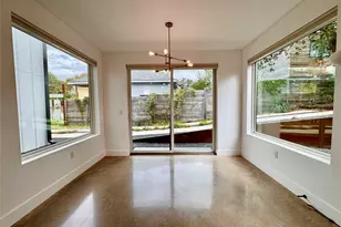 2919 E 13th St, Austin, TX 78702 - Photo 13