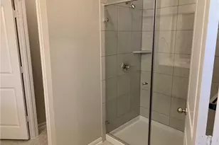 214 Bent Creek Dr, Hutto, TX 78634 - Photo 17